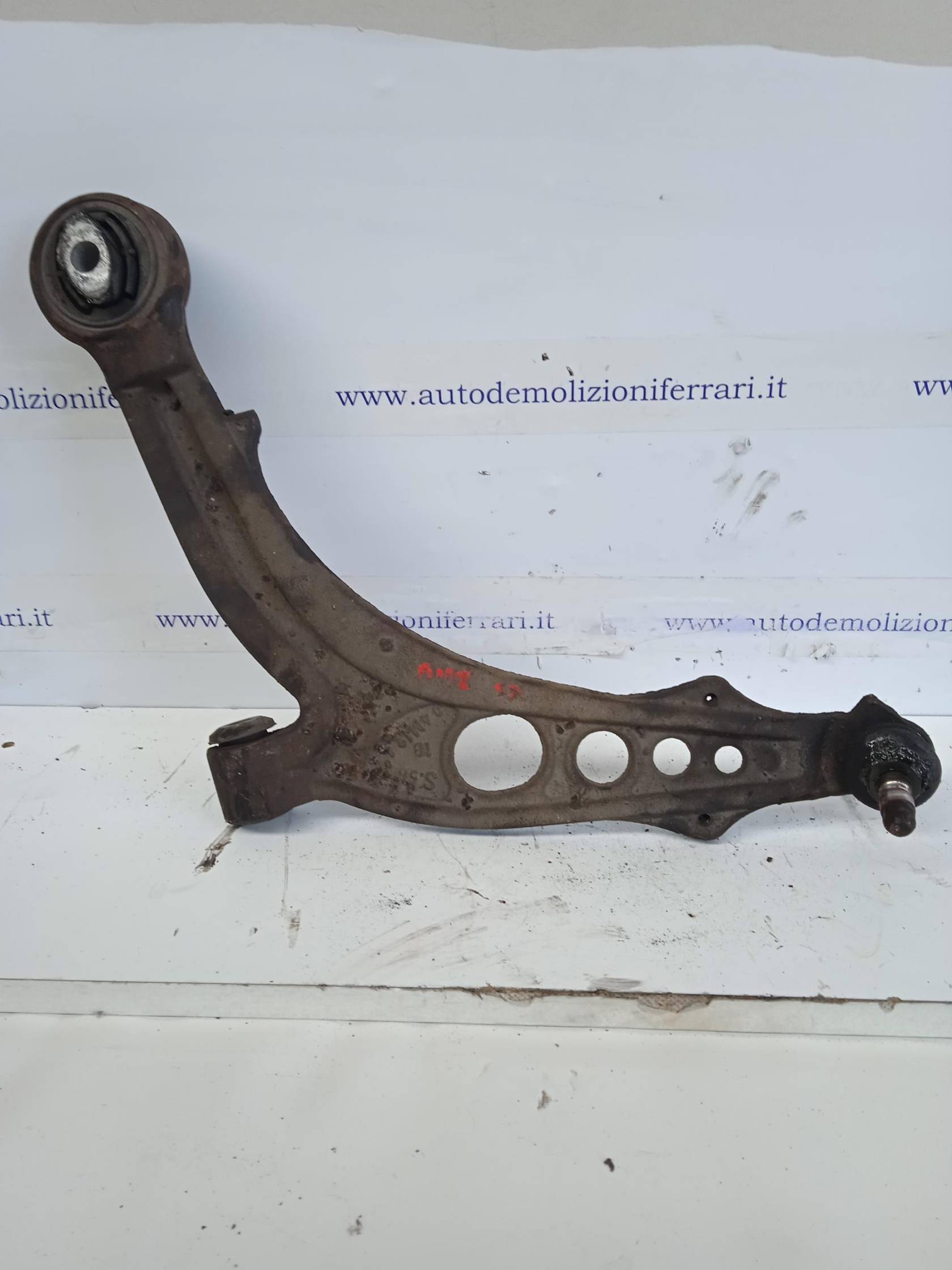 Braccio oscillante sosp. ant. sx.